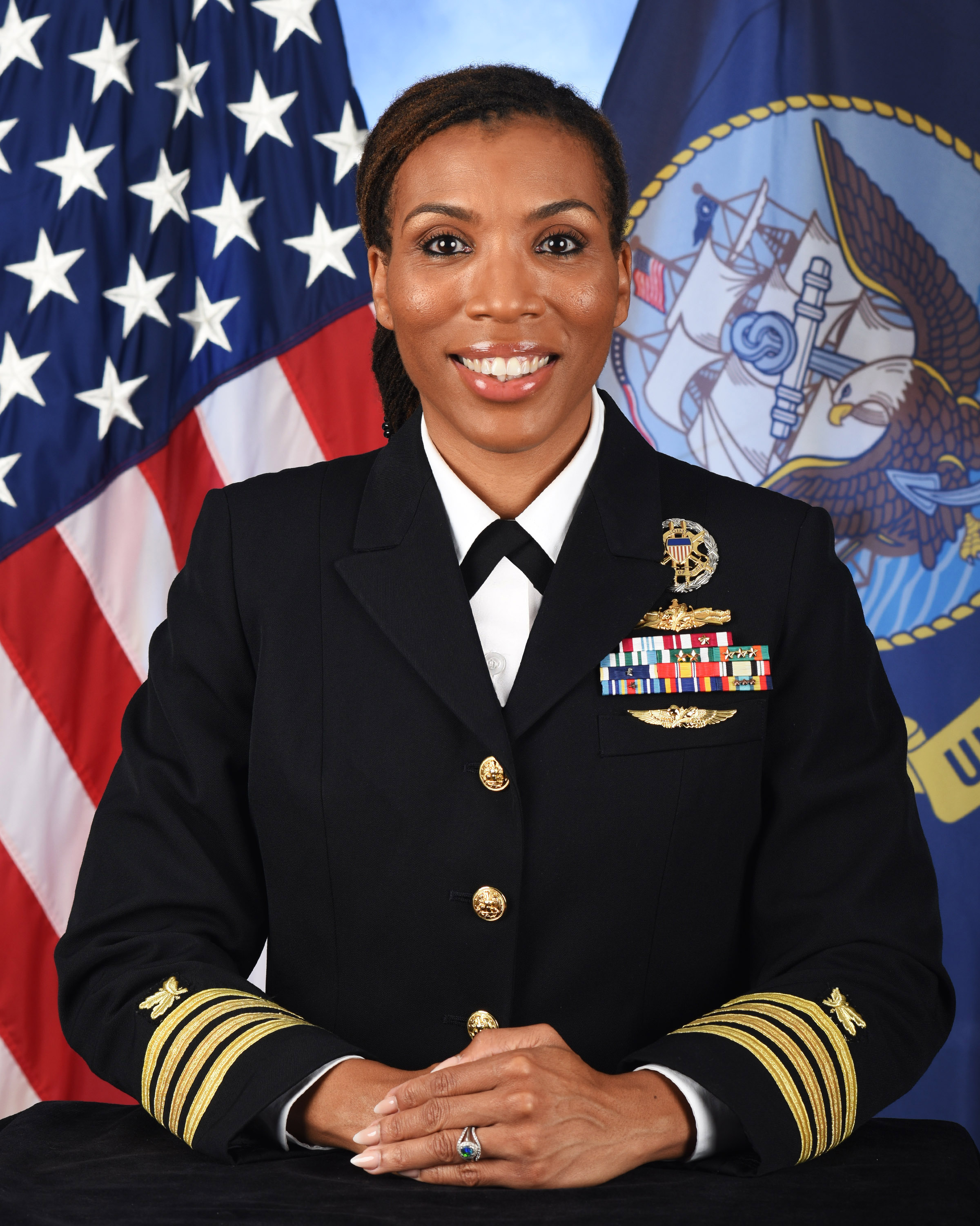 Photo of Commander Ty T. Luster, SC, USN - Executive Officer, NAVSUP Fleet Logistics Center Pearl Harbor