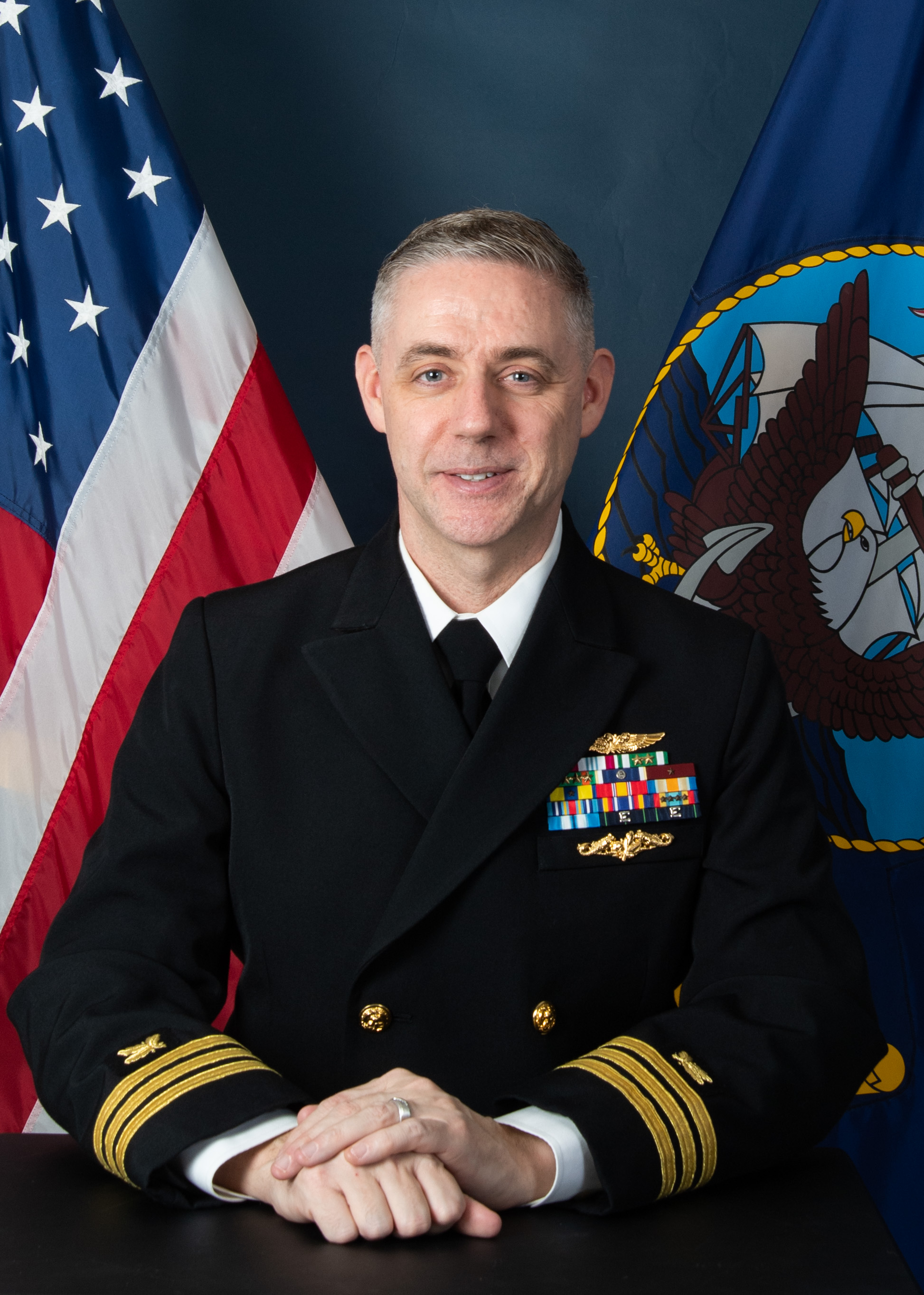 Photo of Commander Jason L. Revitzer, Executive Officer, NAVSUP FLC Jacksonville